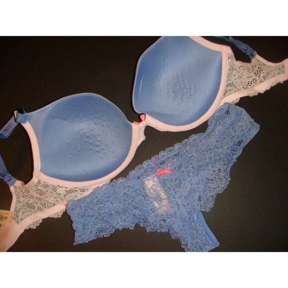 NWT Victoria's Secret 32DD BRA SET S Panty Iridescent BLUE Lavender white lace - Picture 3 of 4